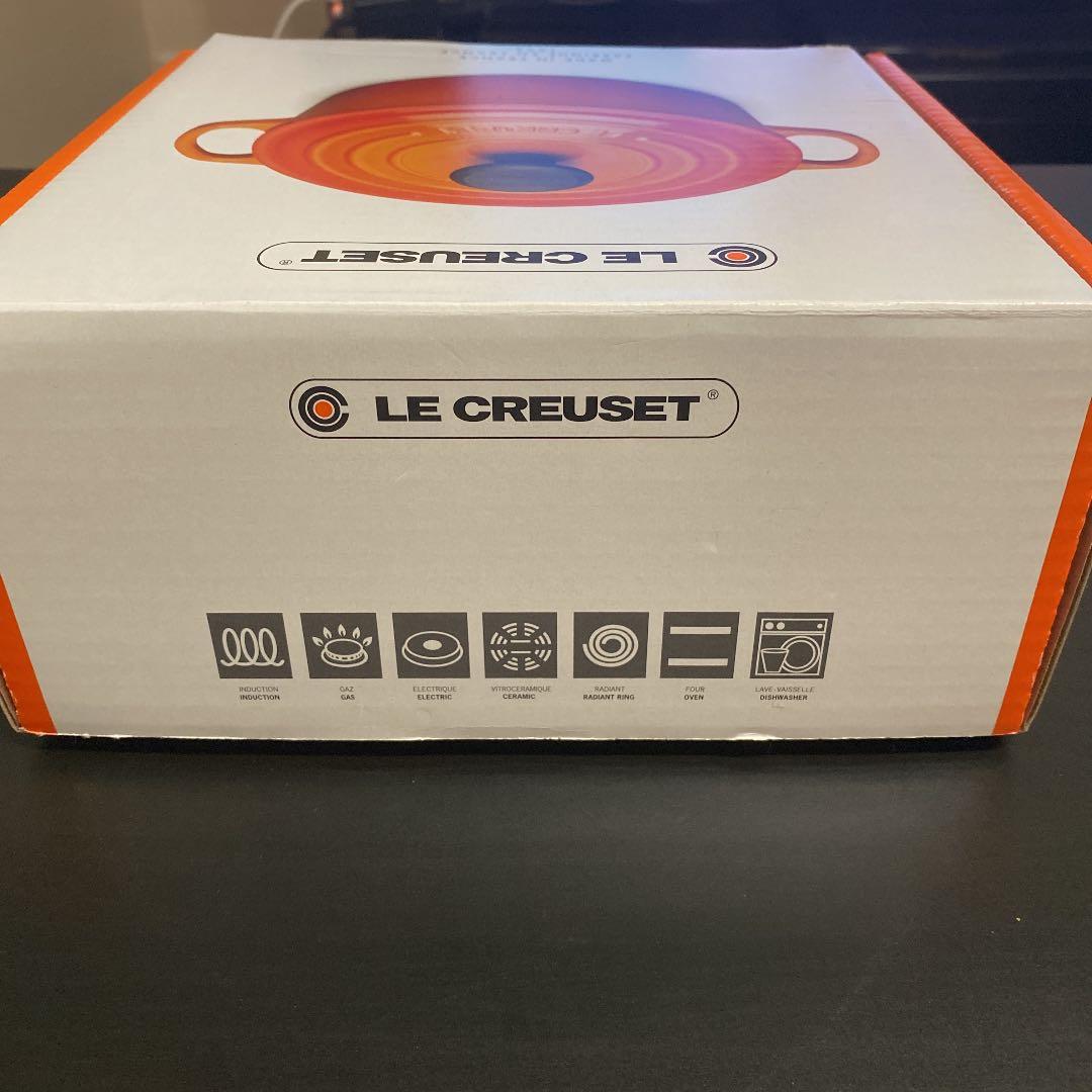 【新品・未使用】ル・クルーゼ シグニチャーココット・ロンド１８ｃｍ