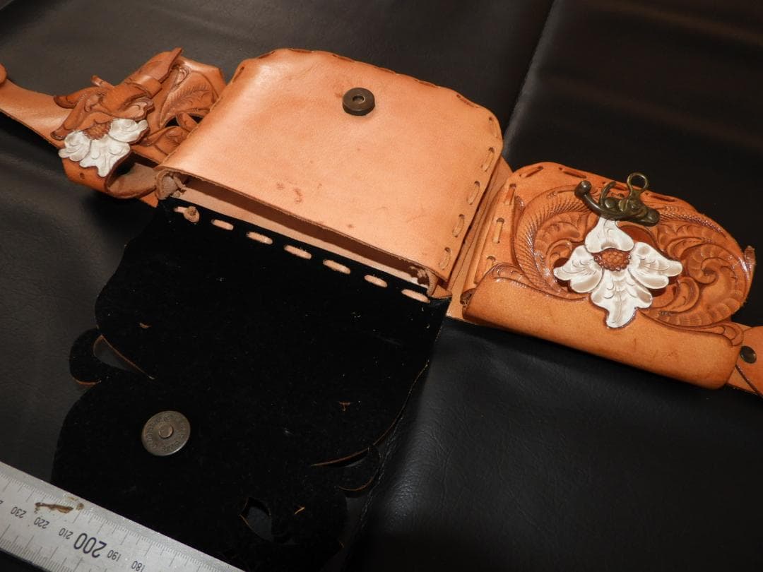 レザークラフト ウエスタン ベルト ポーチ おまけ ポシェット