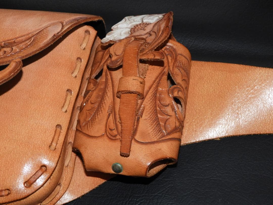 レザークラフト ウエスタン ベルト ポーチ おまけ ポシェット