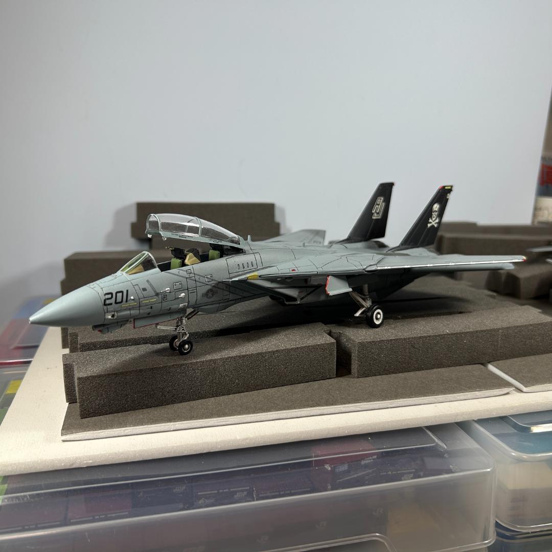 1/72 カリバーウィングス F-14A アメリカ海軍 VF-84 - メルカリ