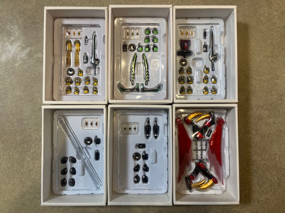 S.H.Figuarts 真骨彫 仮面ライダーオーズ 6体セット＋アクリルロゴ