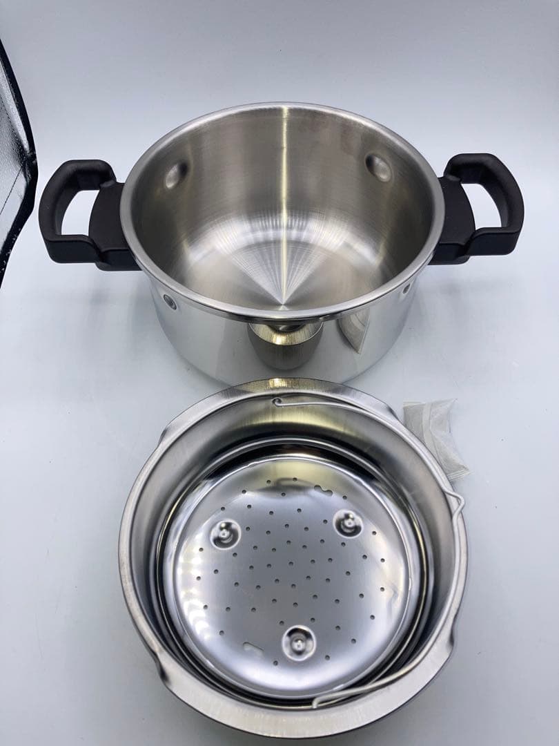 調理未使用　T-fal Clipso premier 圧力鍋 4.5L