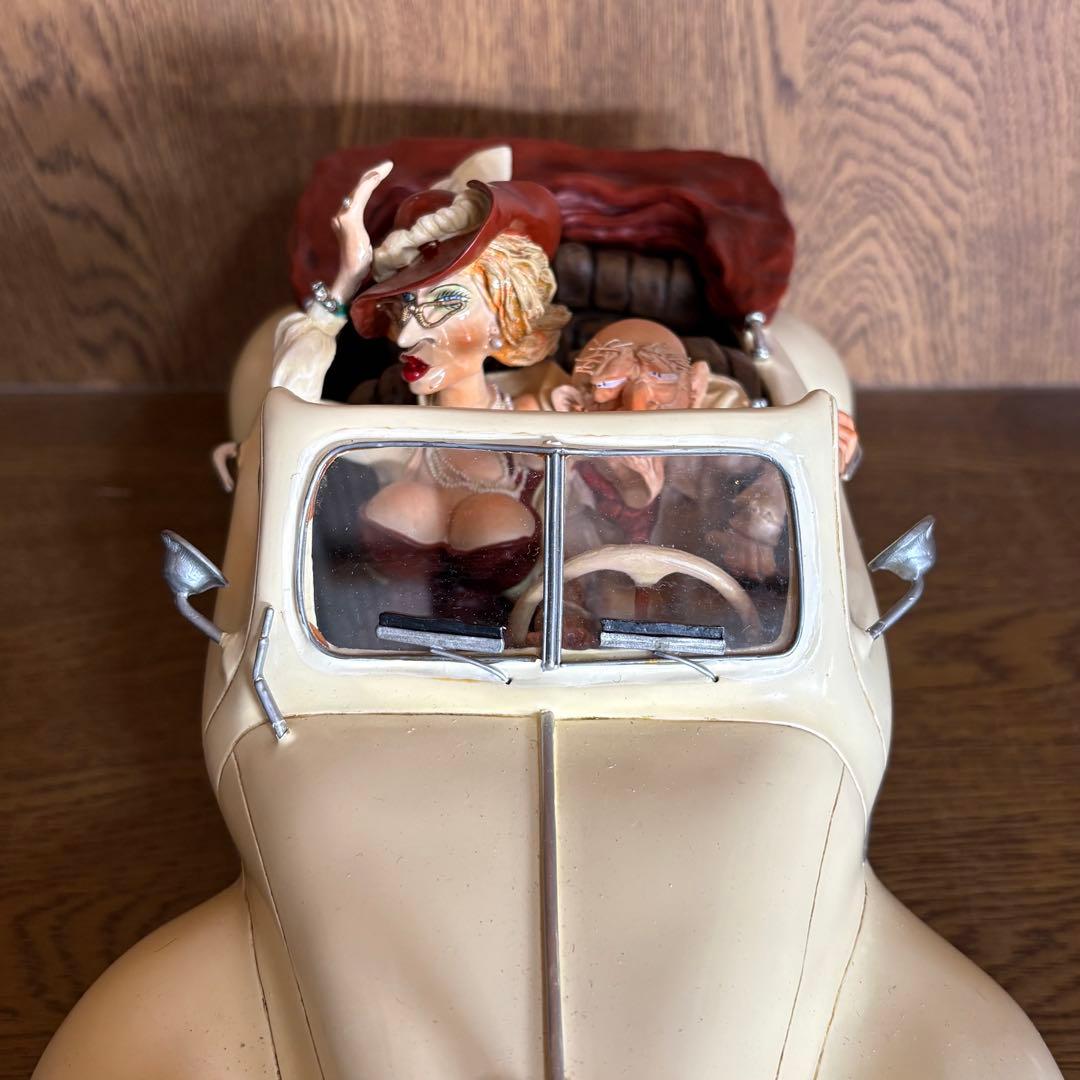 ギラーモ フォルチーノTHE CONVERTIBLE コミックアート フィギュア