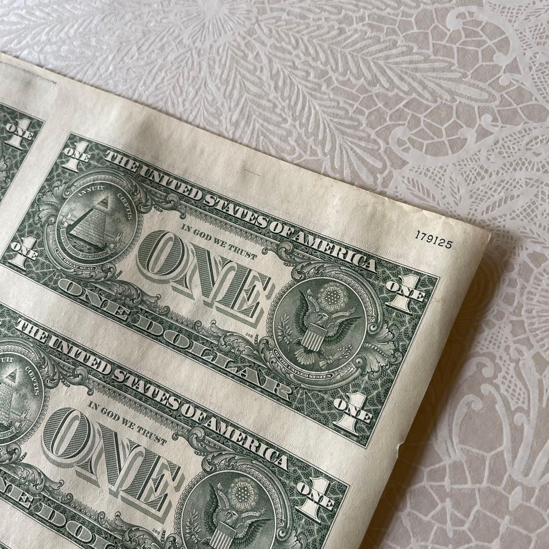 米ドル 1ドル紙幣シート 32枚 未裁断 アメリカ 1ドル札 コレクション