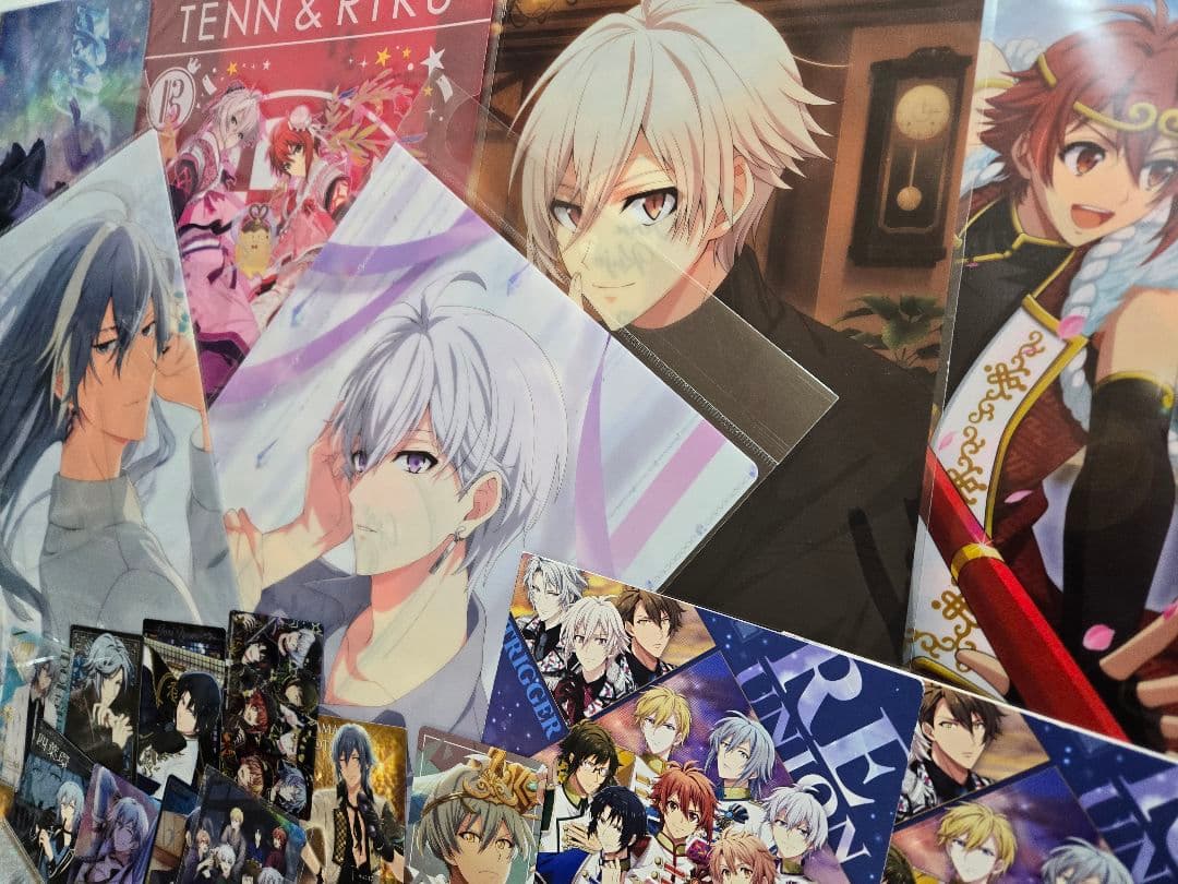 アニメグッズ　アイドリッシュセブン　アイナナ　まとめ売り　約385個