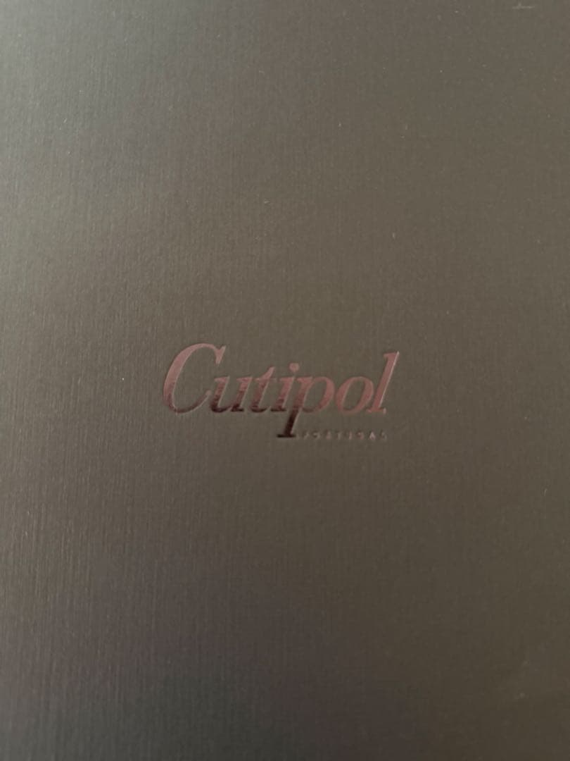 Cutipol クチポール　カラトリーセット　ホワイト×ゴールド