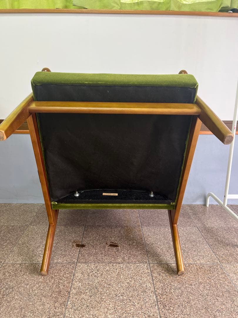 カリモク60 Kチェア モケットグリーン