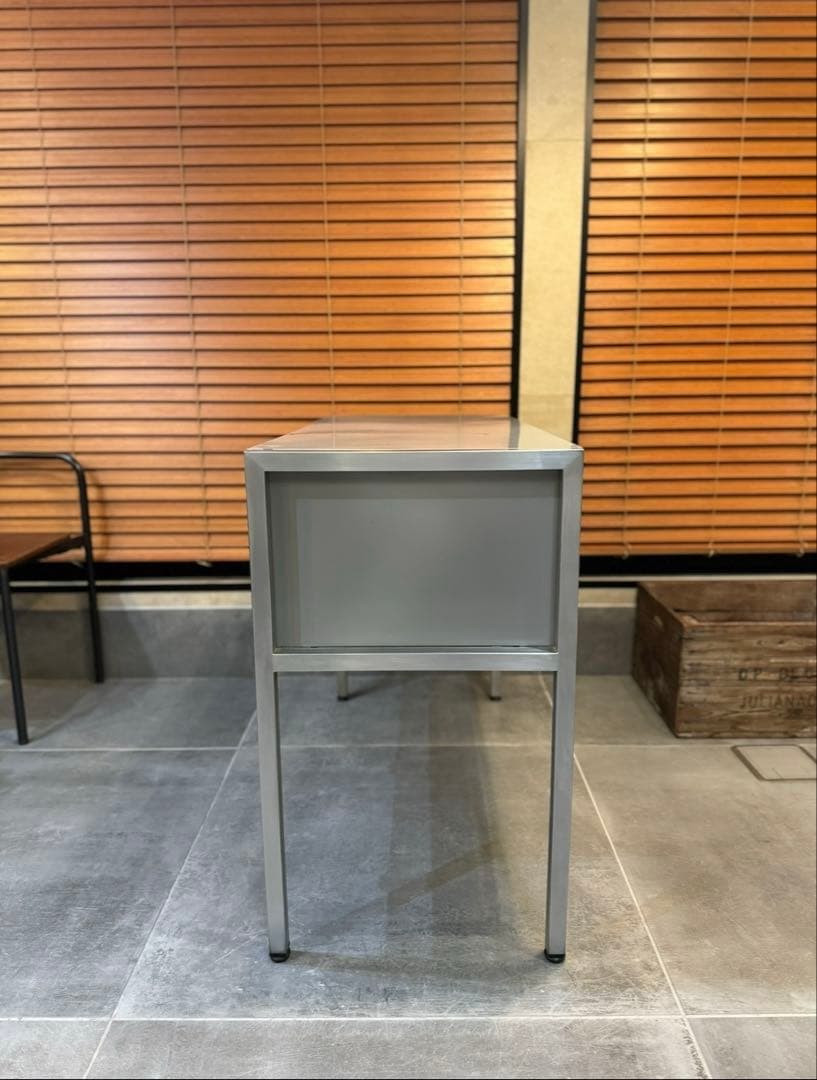 アメリカ　LYON スチールチェスト