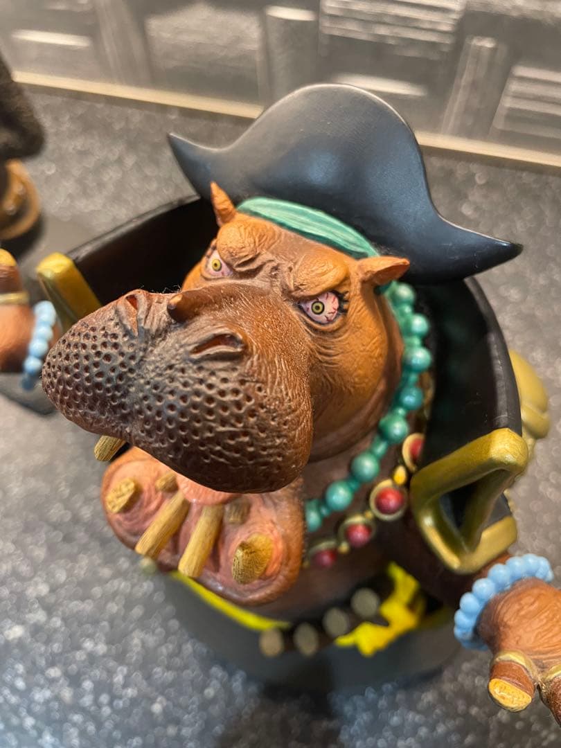 ワンピースフィギュアーツZERO 黒ひげ エース朝隈俊男 - メルカリ