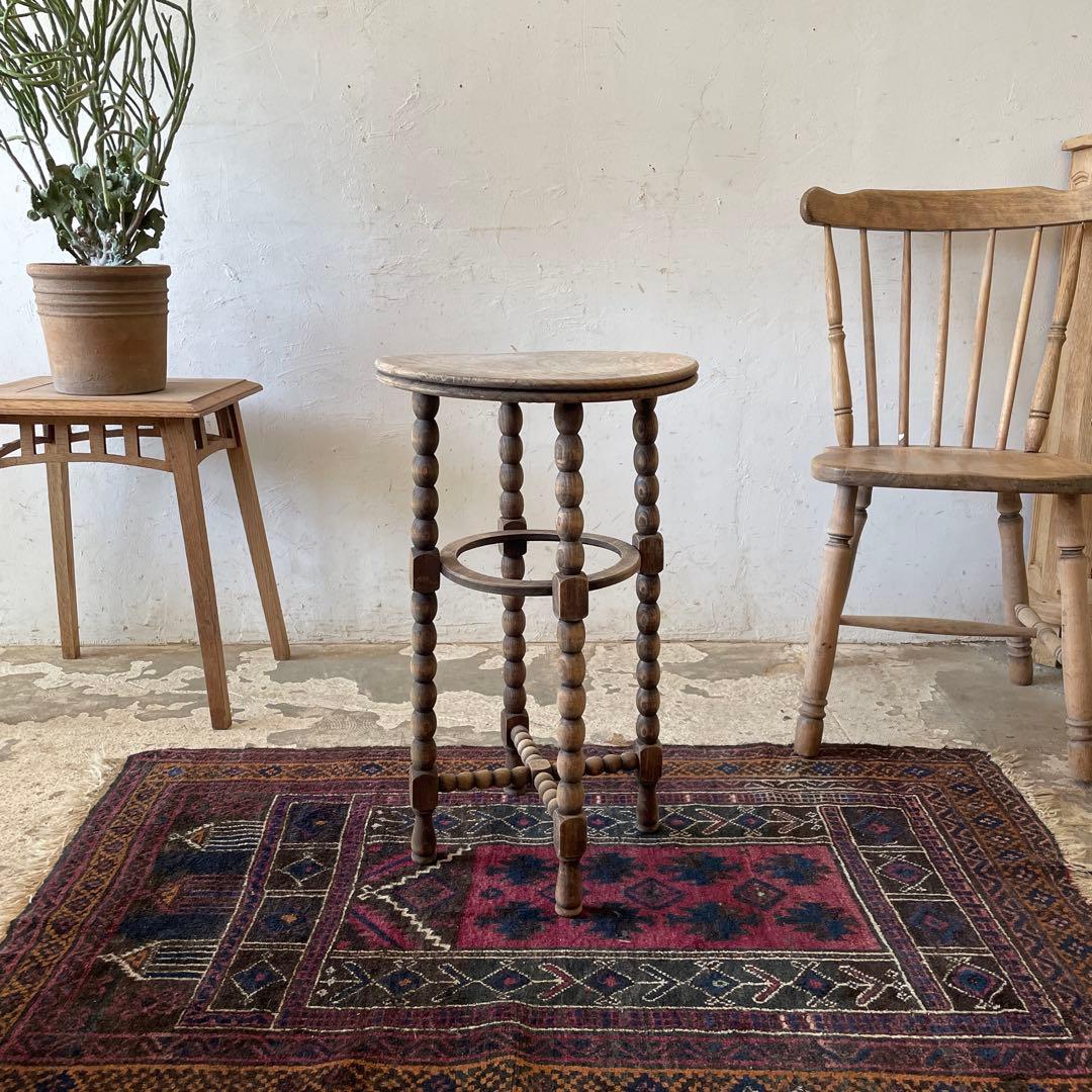 ビンテージ　ラウンドサイドテーブル 剥離