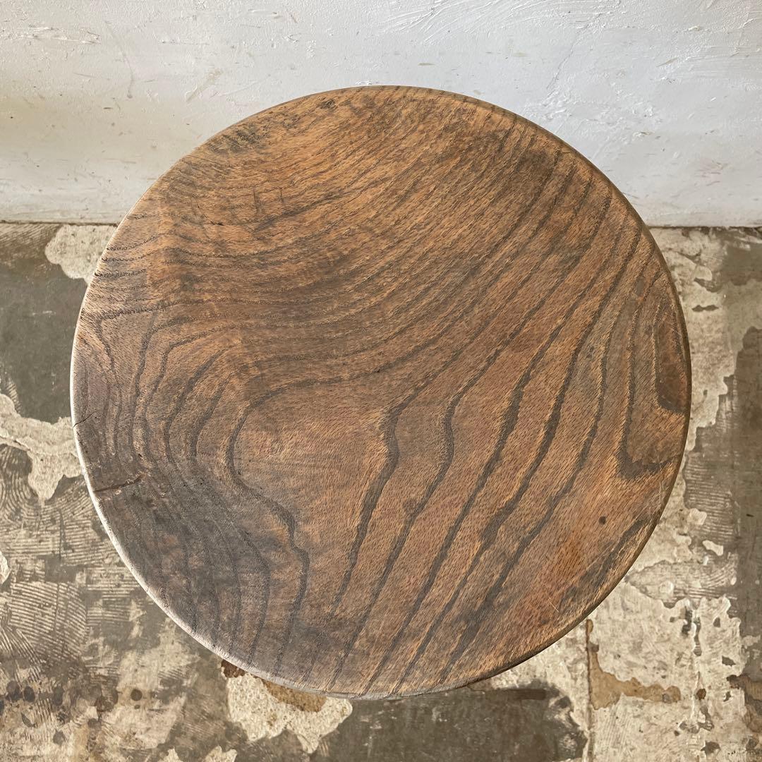 ビンテージ　ラウンドサイドテーブル 剥離