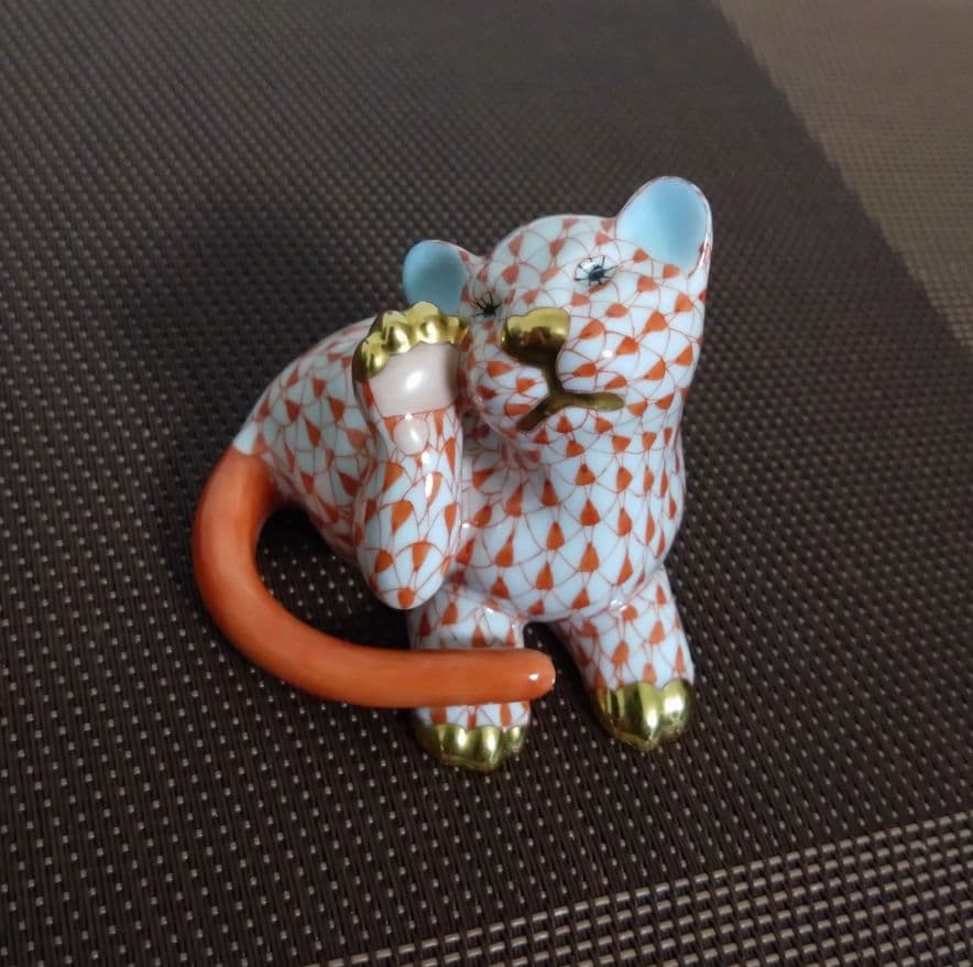 ヘレンド・フィギュリン 虎トラ