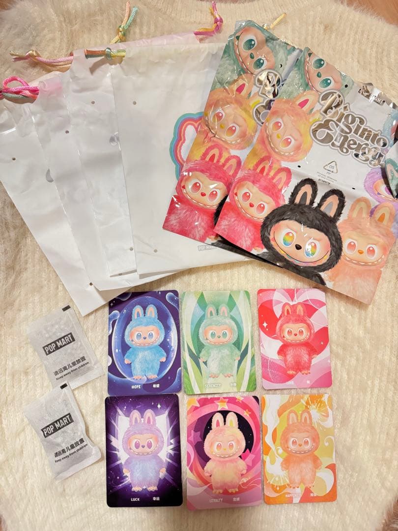POPMART♡Big into エナジー♡ラブブ♡LABUBU正規品6体セット - メルカリ