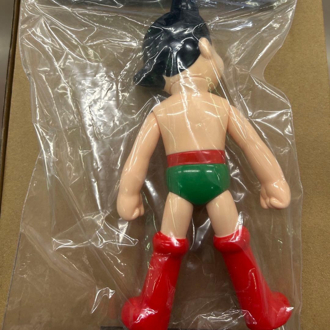 新品未開封 ワンフェス2025 鉄腕アトムソフビ フィギュア　当日版権商品