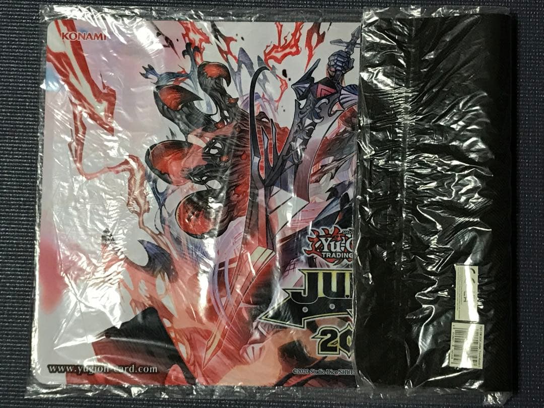 遊戯王 デスピアン・ルルワリリス 赫聖の妖騎士 未開封 プレイマット