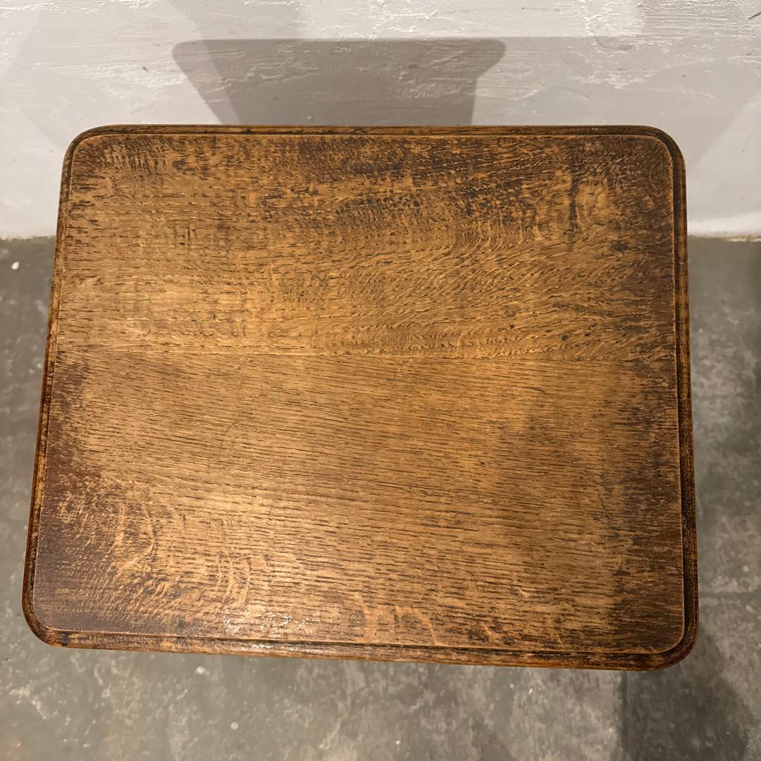 ヴィンテージ　木製サイドテーブル　扉収納付き