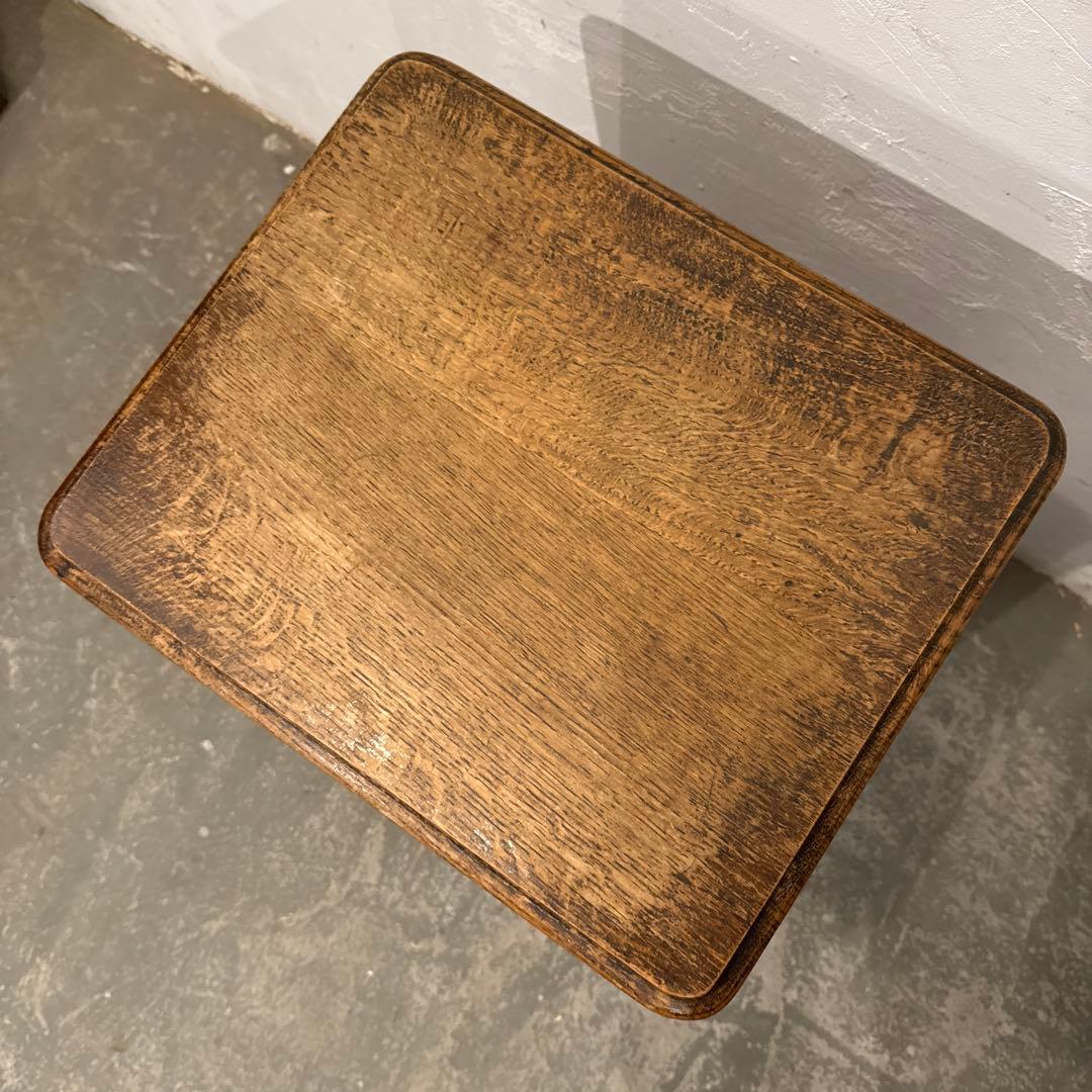 ヴィンテージ　木製サイドテーブル　扉収納付き