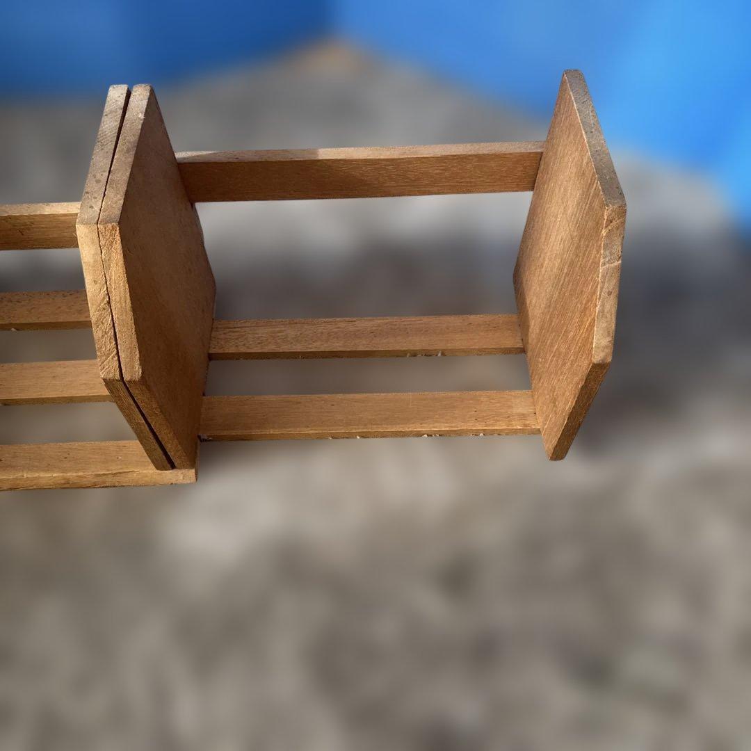 ハンドメイド木製ブックラック スライド