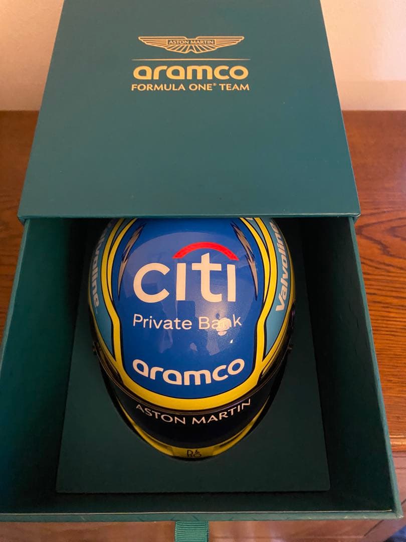 【非売品】フェルナンド アロンソ アストンマーチン 1/2 レプリカ ヘルメット