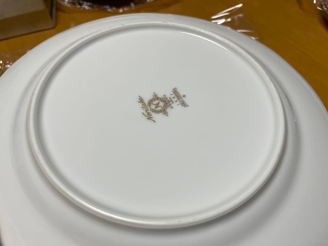 ノリタケ ガラコンテッサ サラダ皿 柄違い6枚