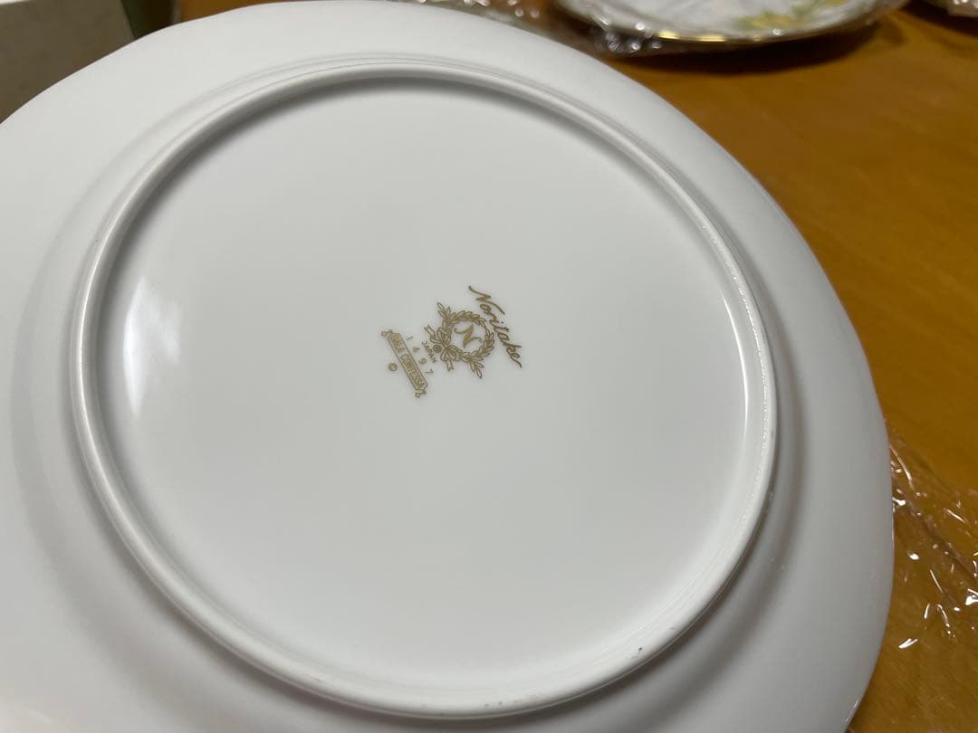 ノリタケ ガラコンテッサ サラダ皿 柄違い6枚