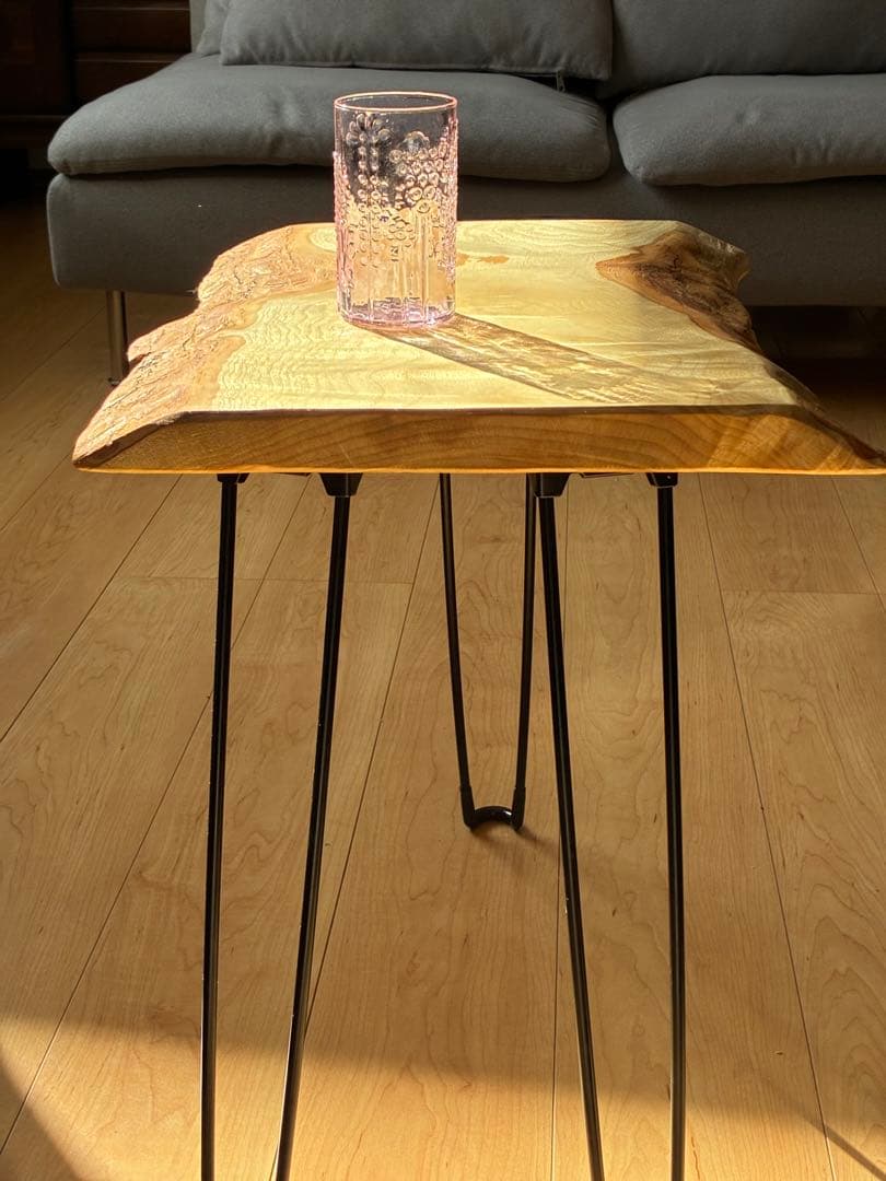 【極上の一枚】 国産楠（くすのき）無垢天然木一枚板サイドテーブル