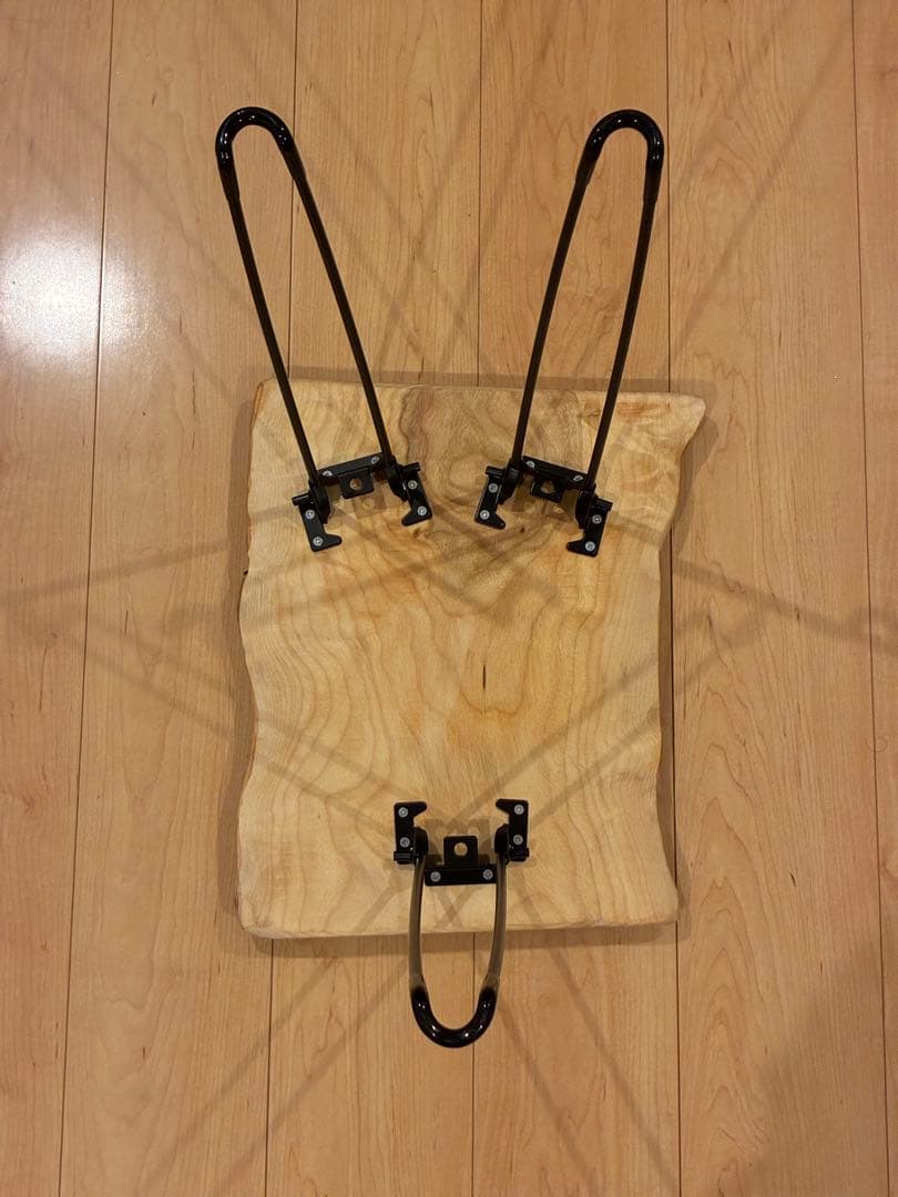 【極上の一枚】 国産楠（くすのき）無垢天然木一枚板サイドテーブル