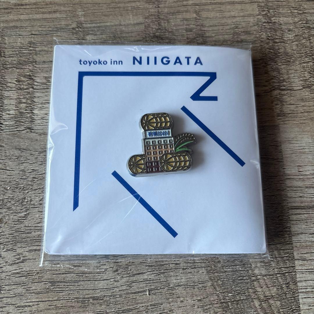 Toyoko Inn ピンバッジ 新潟 - メルカリ