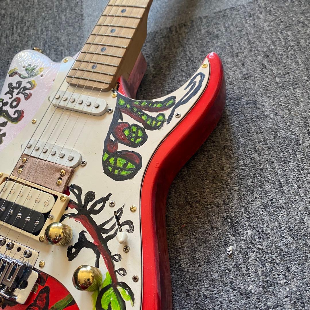 ジミヘンドリックスサイケペイントストラトキャスター！奇抜なデザイン