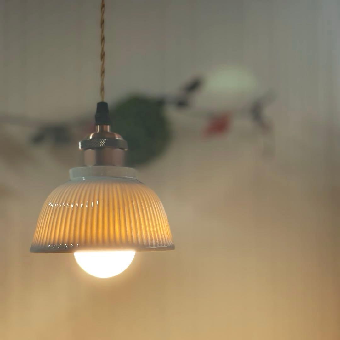 逆さ ペンダントライト　おしゃれ照明　ハンドメイド　ホワイト　シーリング　ライト