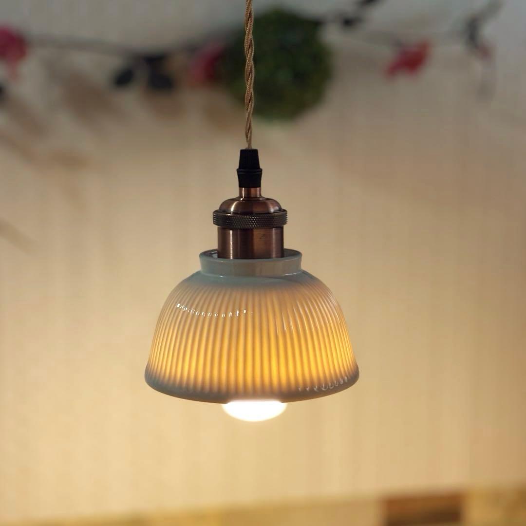 逆さ ペンダントライト　おしゃれ照明　ハンドメイド　ホワイト　シーリング　ライト