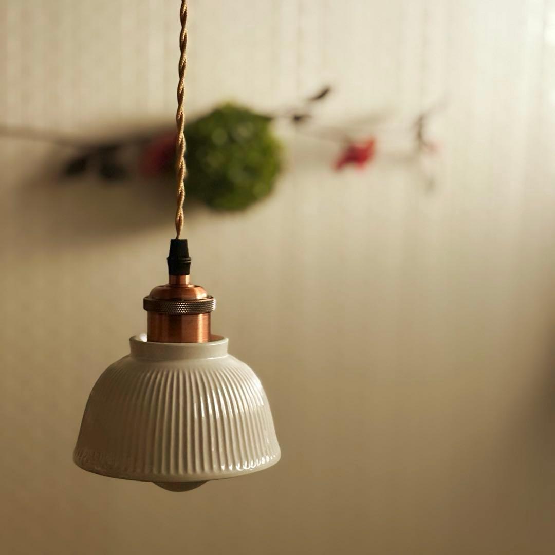 逆さ ペンダントライト　おしゃれ照明　ハンドメイド　ホワイト　シーリング　ライト