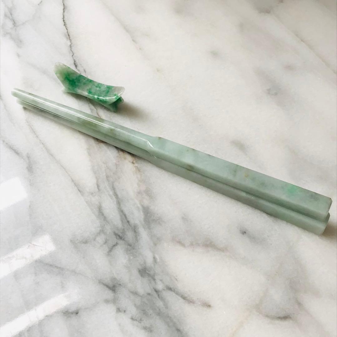 【O1190-001】翡翠　ミャンマー産　一点もの　インテリア　お箸　箸立て