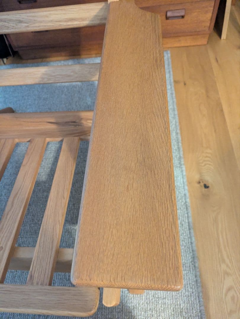 北欧風ラウンジチェア　無垢材オイル仕上げ