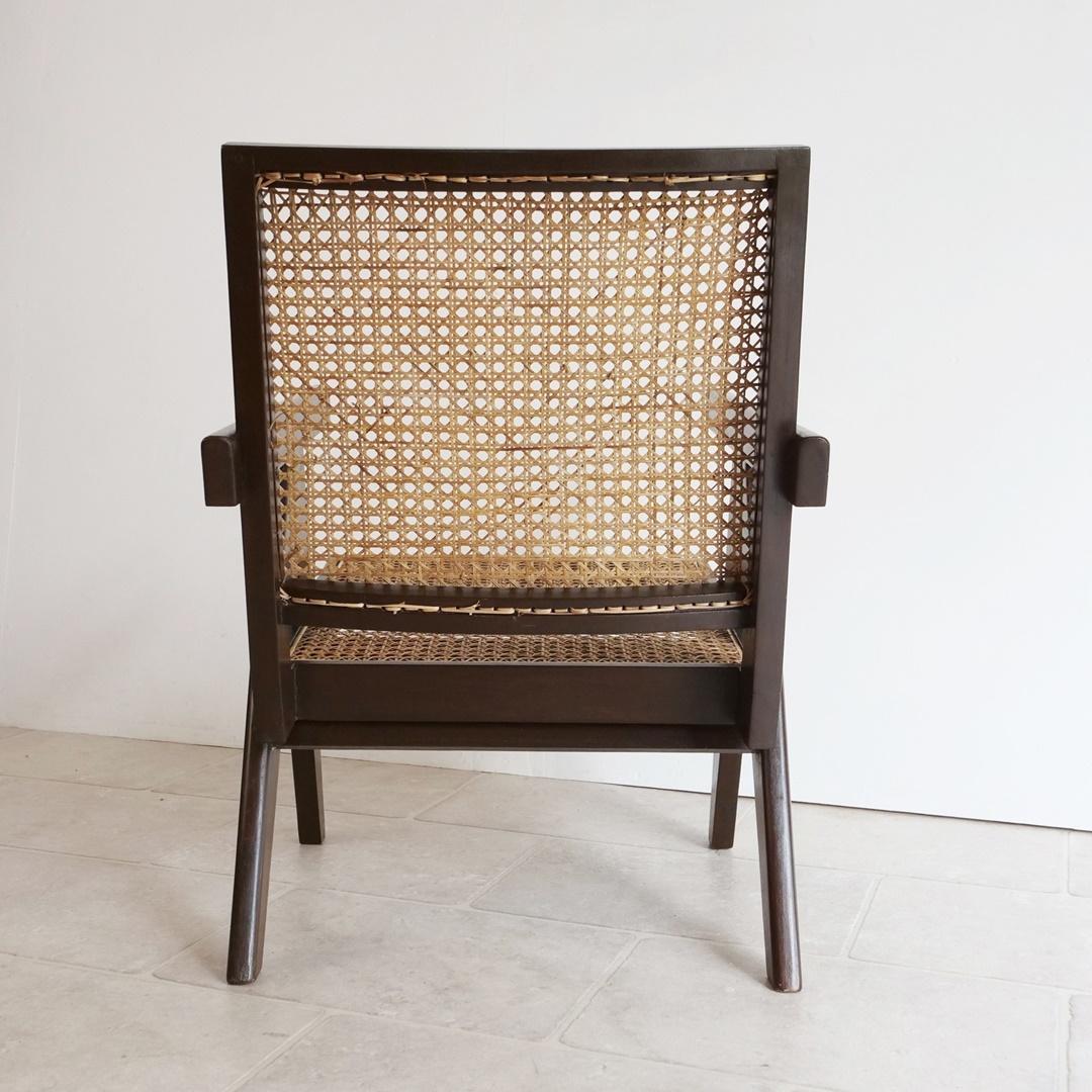 Pierre Jeanneret Easy Chair リプロダクト