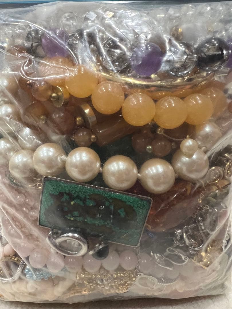 イミテーションアクセサリー まとめ売り 約1.6kg