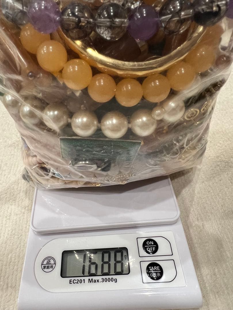 イミテーションアクセサリー まとめ売り 約1.6kg