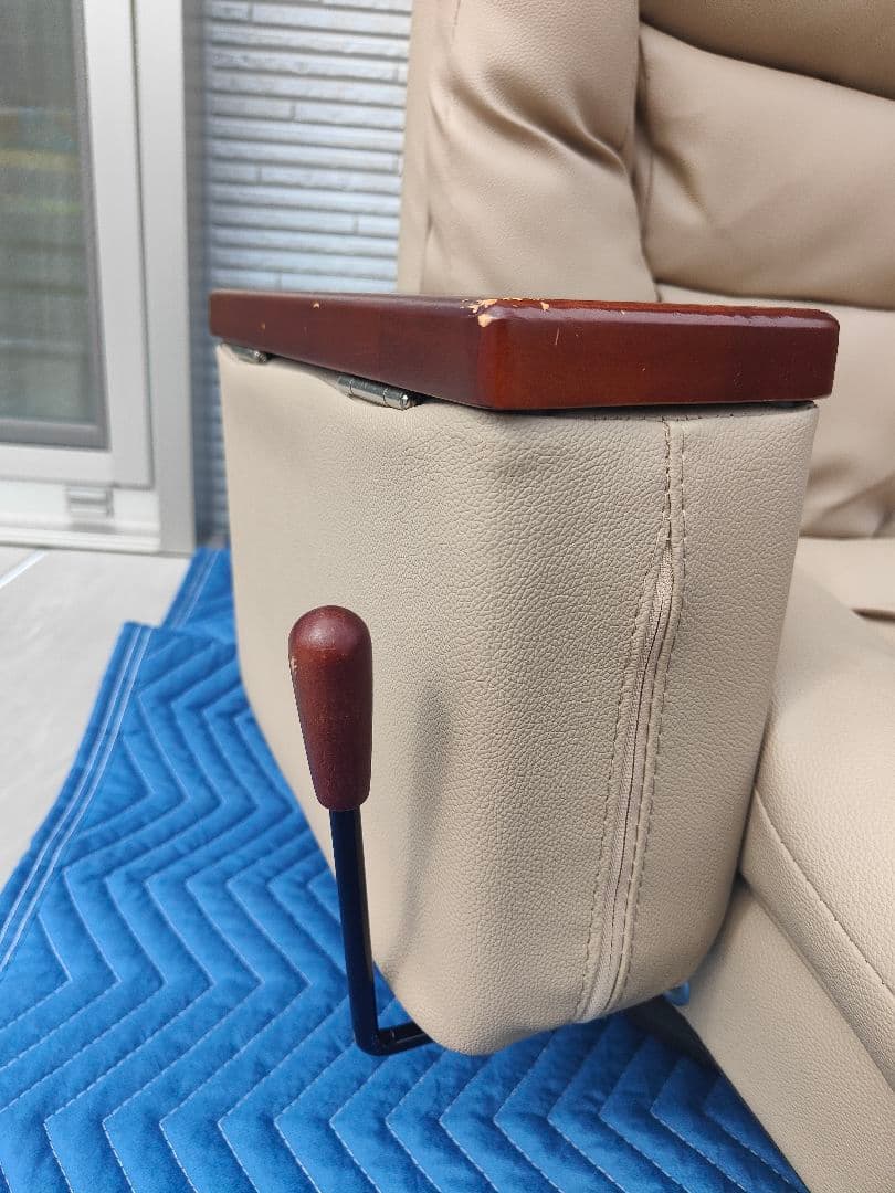 【引取限定】hiroplans 高級革仕様 レバー式回転座椅子アリオン①　良品☆