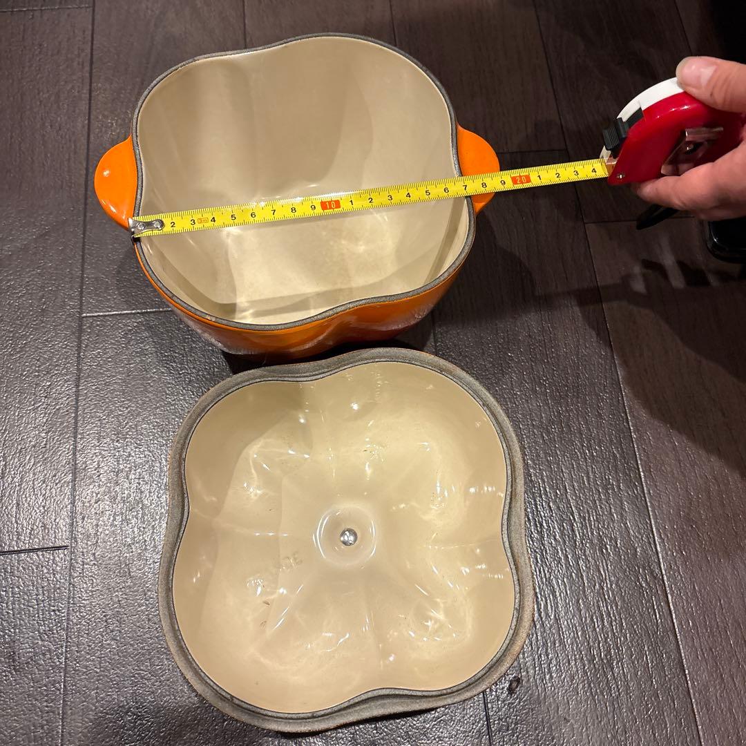 パプリカ型ホーロー鍋 オレンジ