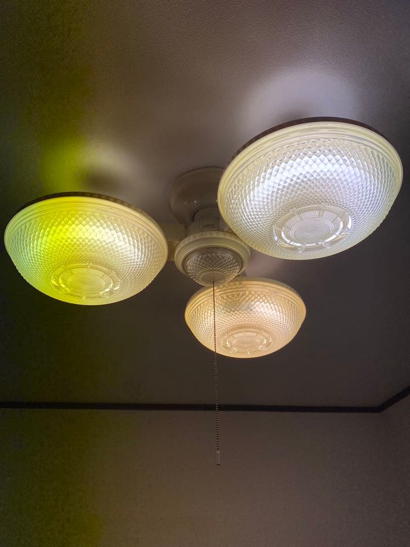 昭和レトロ National ホワイト 3灯式 シャンデリア - メルカリ