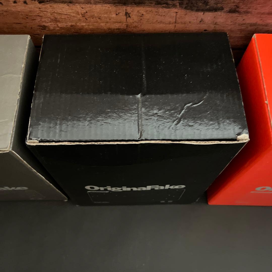 エイプ　bape フィギュア　kaws kaws milo