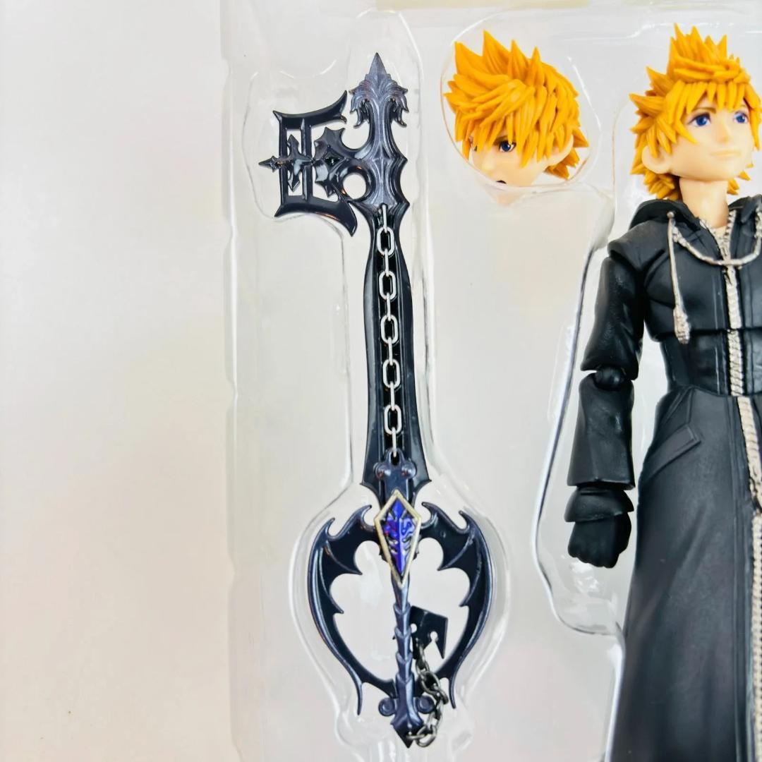 キングダム ハーツ III ロクサス・アクセル・シオ フィギュア - メルカリ