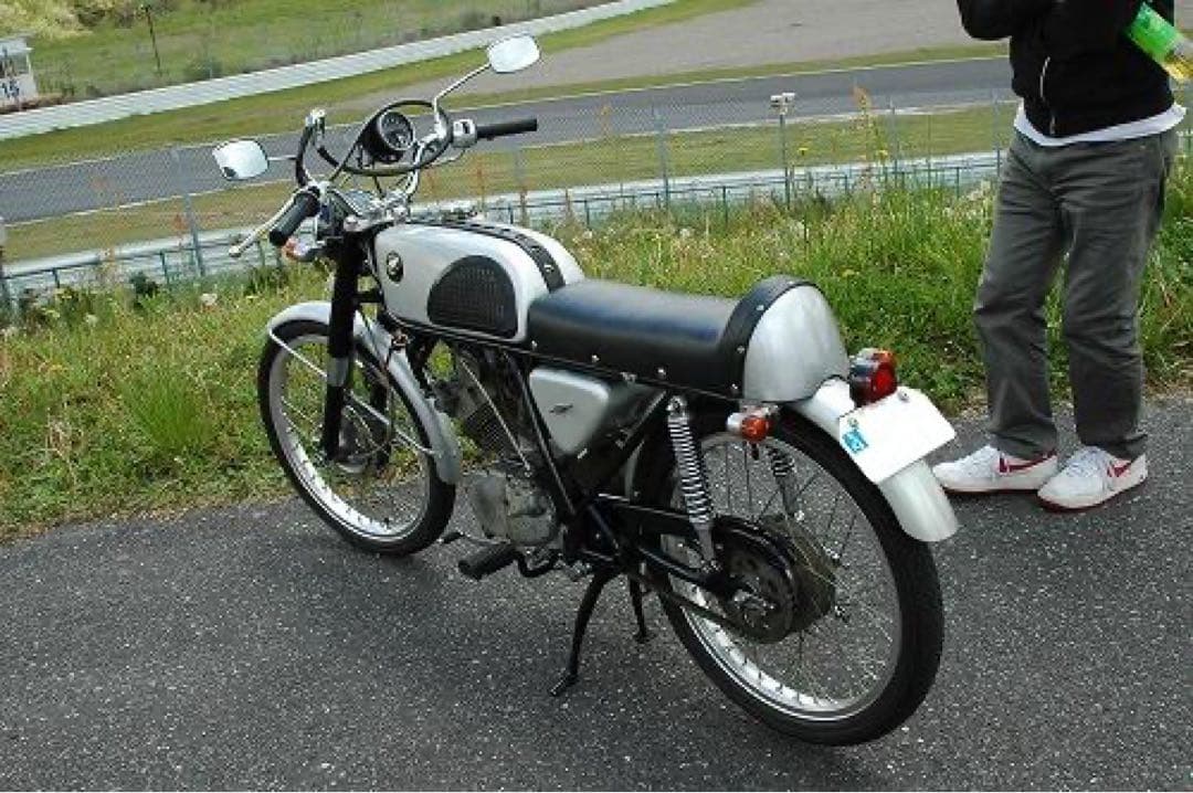 価格変更 1/10 エブロ ホンダCR110 street 1962絶版未展示品 - メルカリ