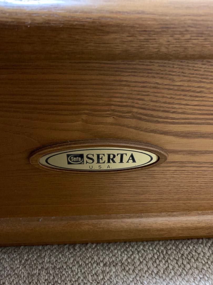 Serta シングルベッドフレーム (名古屋に取りに来て頂ける方向け)