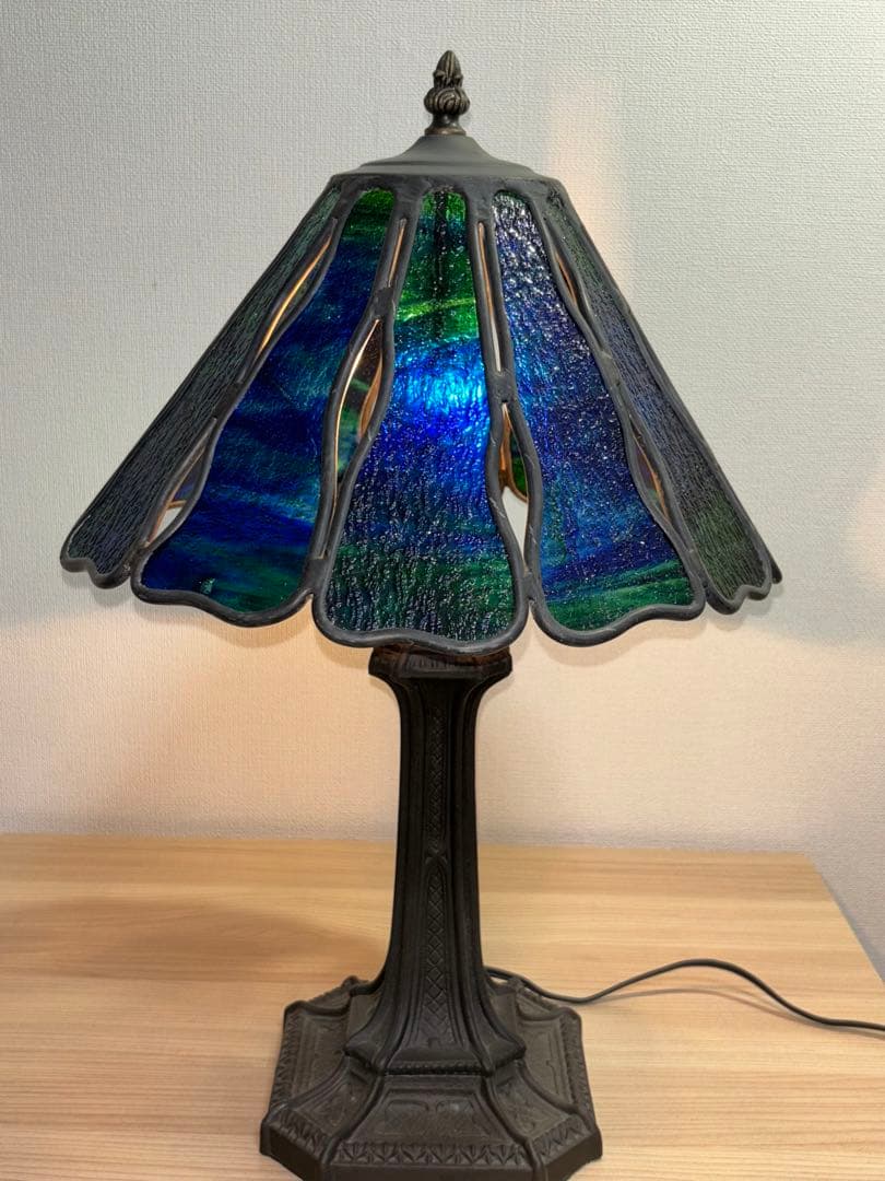 アンティーク　ステンドグラスランプ 青と緑のグラデーション