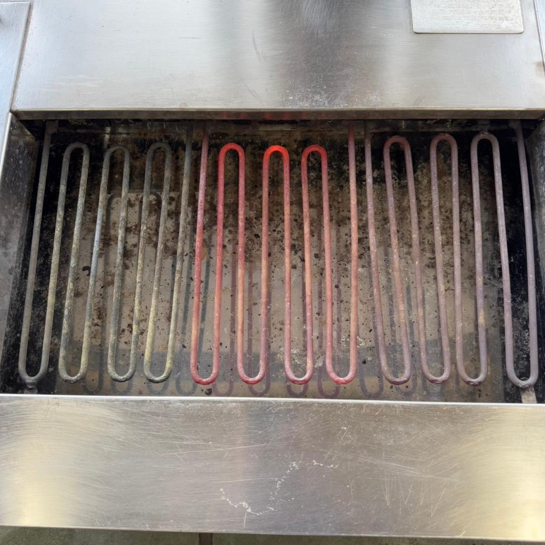 ヒゴグリラー 万能卓上型 電気グリラー 3P-210C 3相200V Y0507 - メルカリ