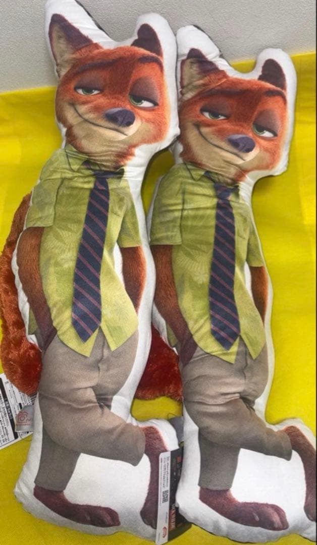 Nick Wilde ニック しっぽ付きダイカットクッション 2個 ズートピア