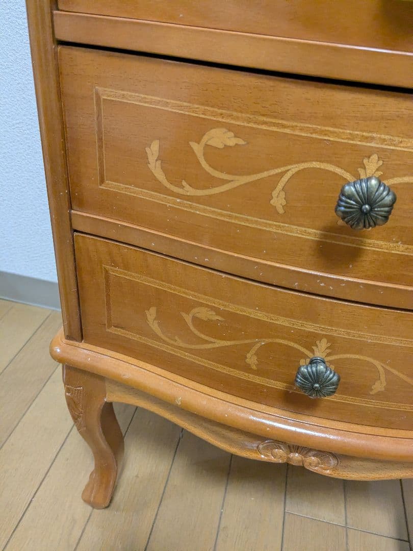 サイドチェスト　象嵌　猫足
