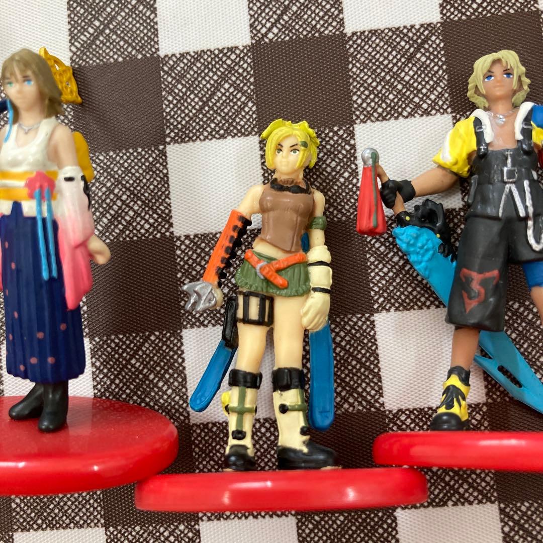 コカコーラ ファイナルファンタジーキャラクター 5体セット - メルカリ