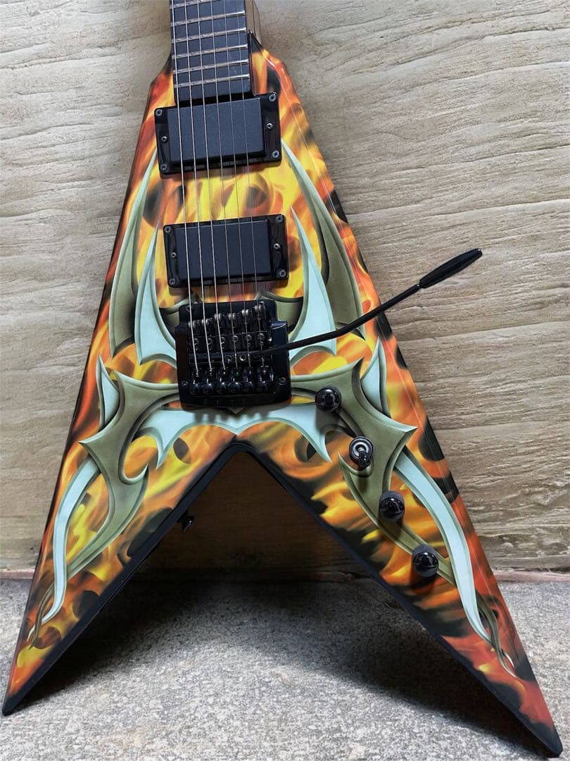 B.C.RICH Kerry King V KKVG2 ケーラー搭載